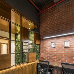 Brown Brick Tiles In Ambala